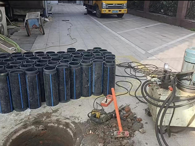 灵璧PE置换管厂家 DN315置换管 非开挖管短管置换